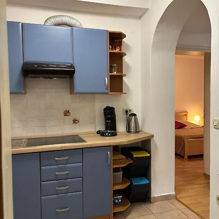 Apartment Hele